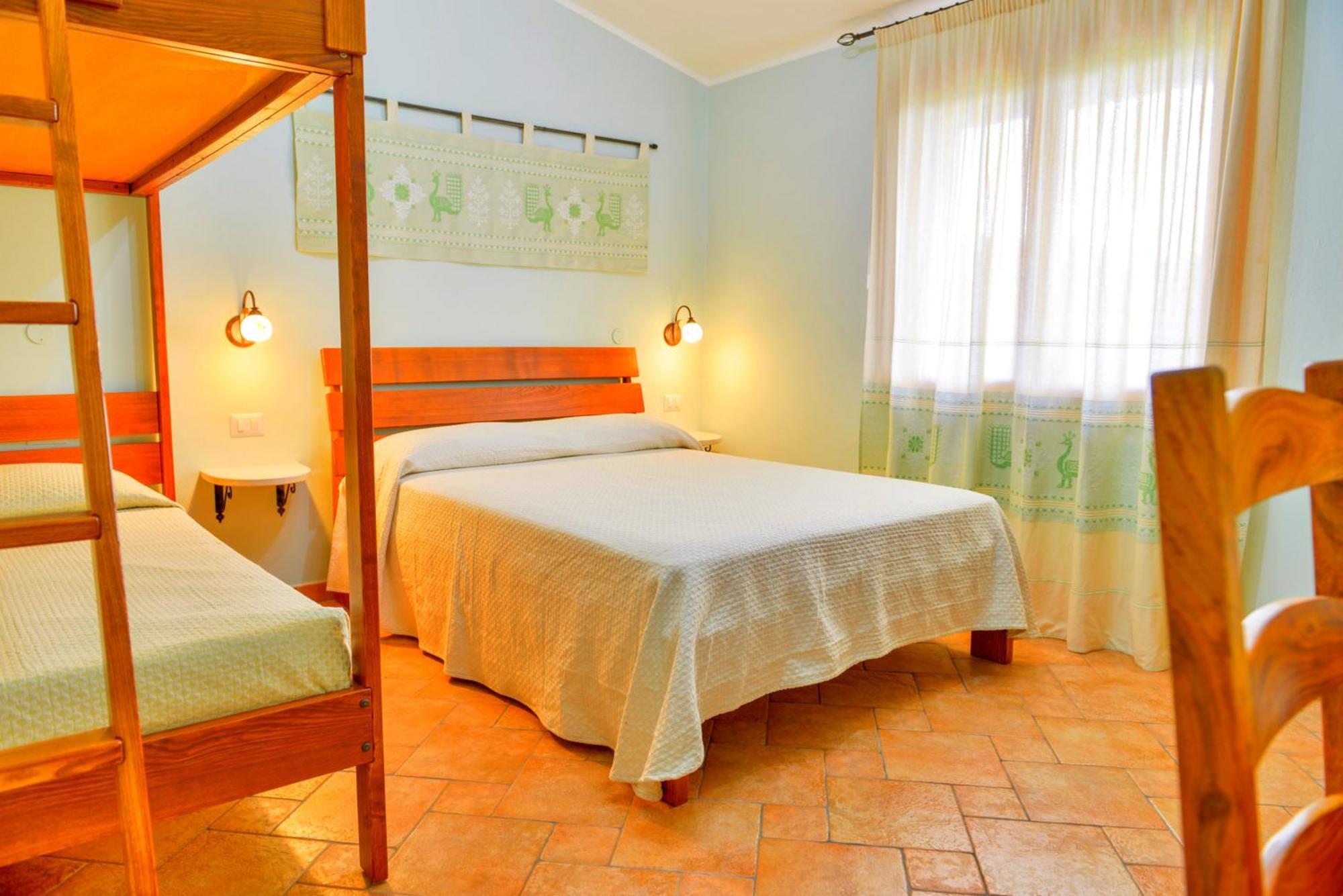 Nuraghe Bianco Bed & Breakfast